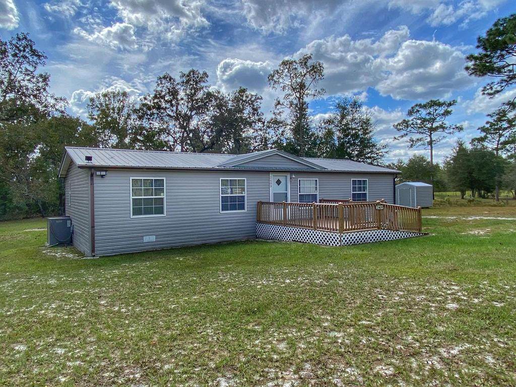 2409 46th St - Photo 1