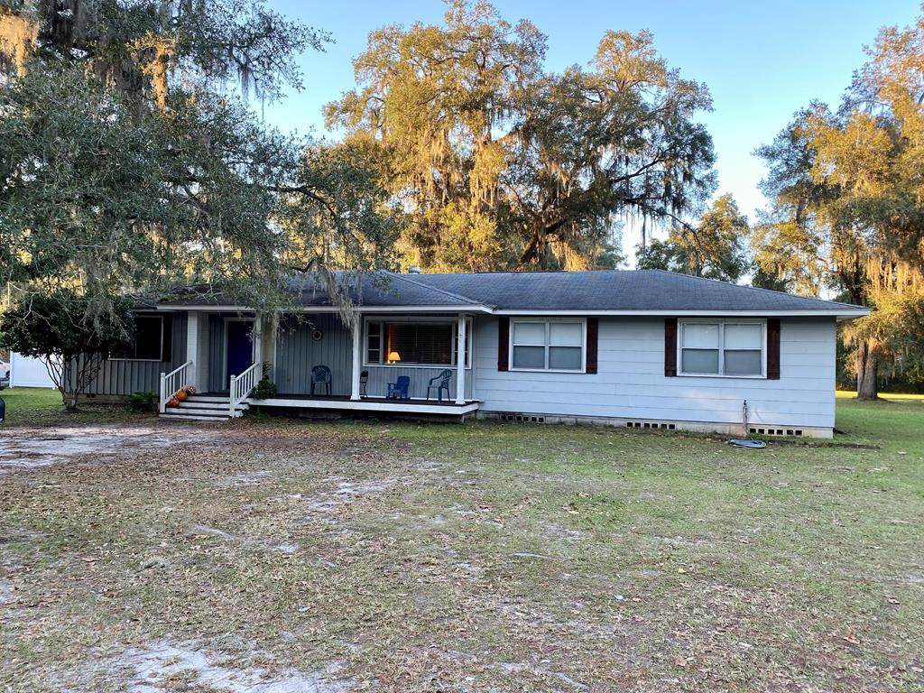 137 49th Ave - Photo 1