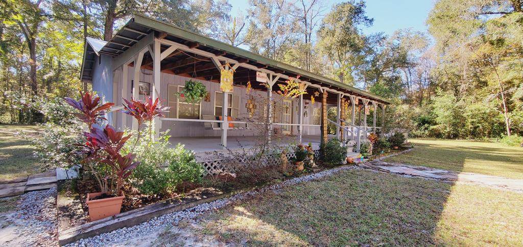 127 197th Ave - Photo 1