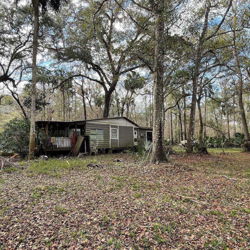 1708 River Rd - Photo 1