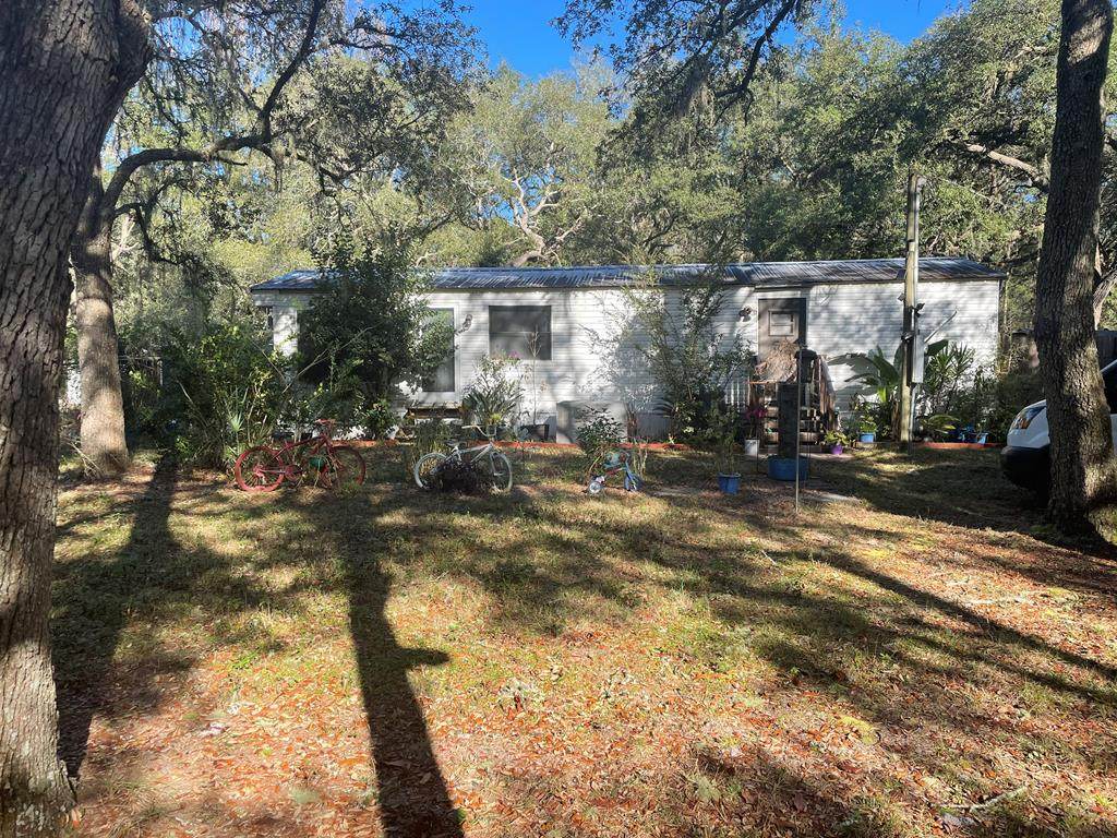 415 441st Ave - Photo 1