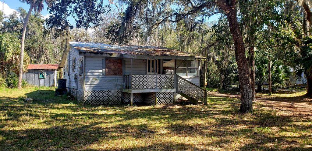 129 905th Ave - Photo 1
