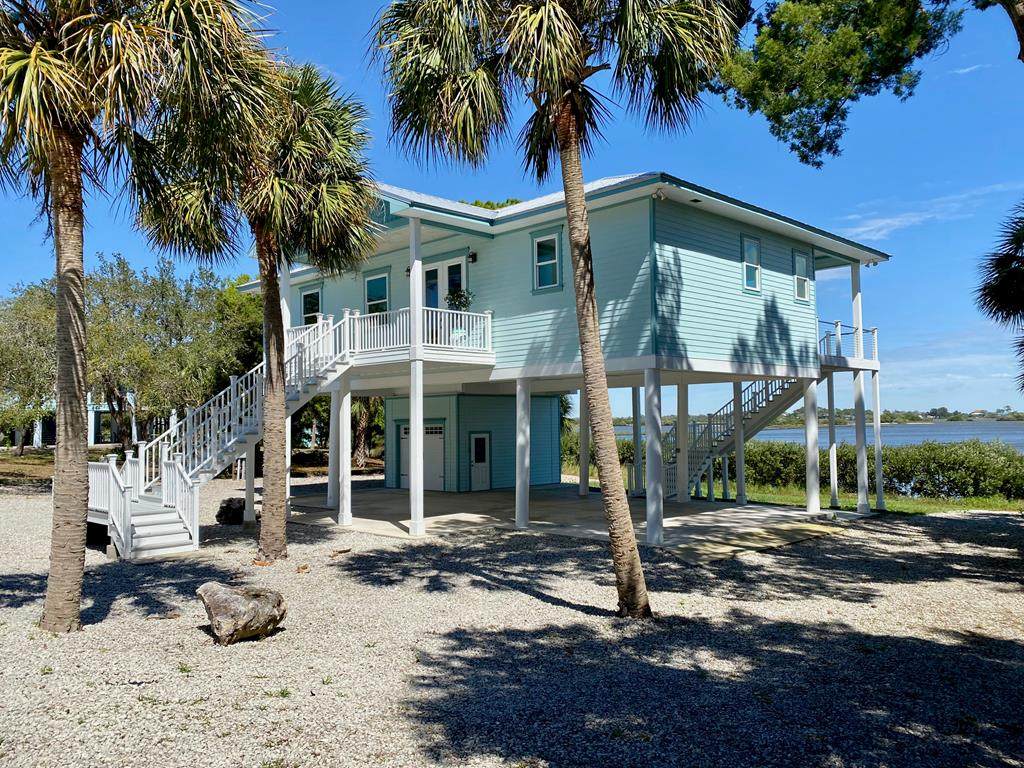 12191 165th Ave - Photo 1
