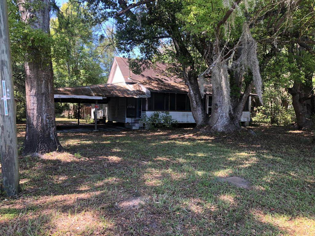 102 Hwy 349 - Photo 1