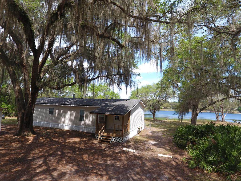 173 Willow Ln - Photo 1