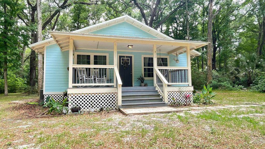 320 83rd Ave - Photo 1