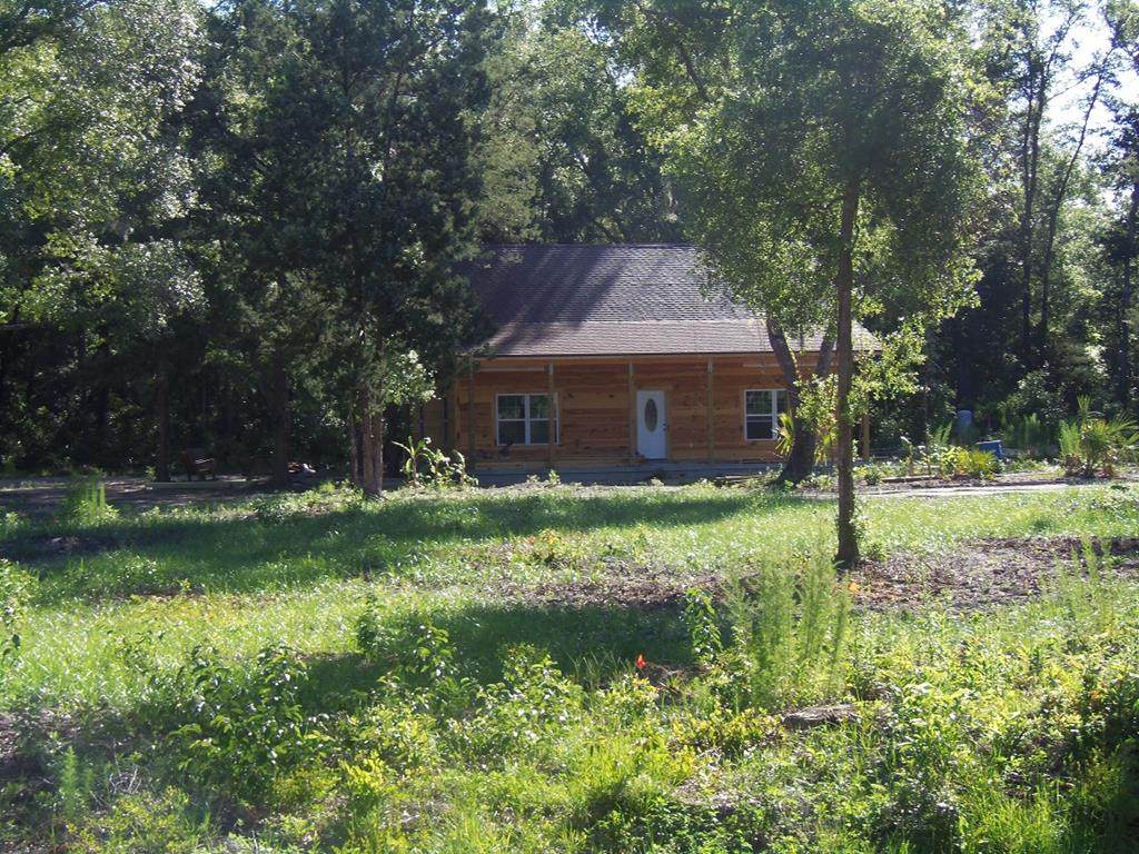 5330 70th St - Photo 1