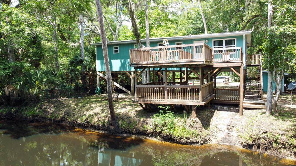 1714 River Rd - Photo 1