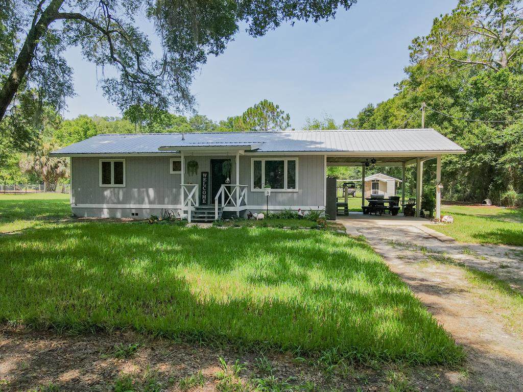 10715 Hwy 349 - Photo 1