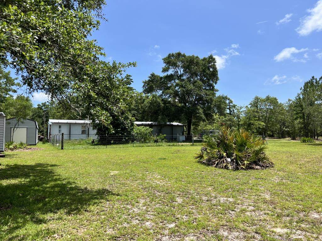 4919 50th Ave - Photo 1