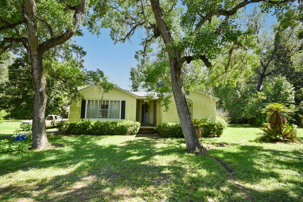 24271 Hwy 19 - Photo 1