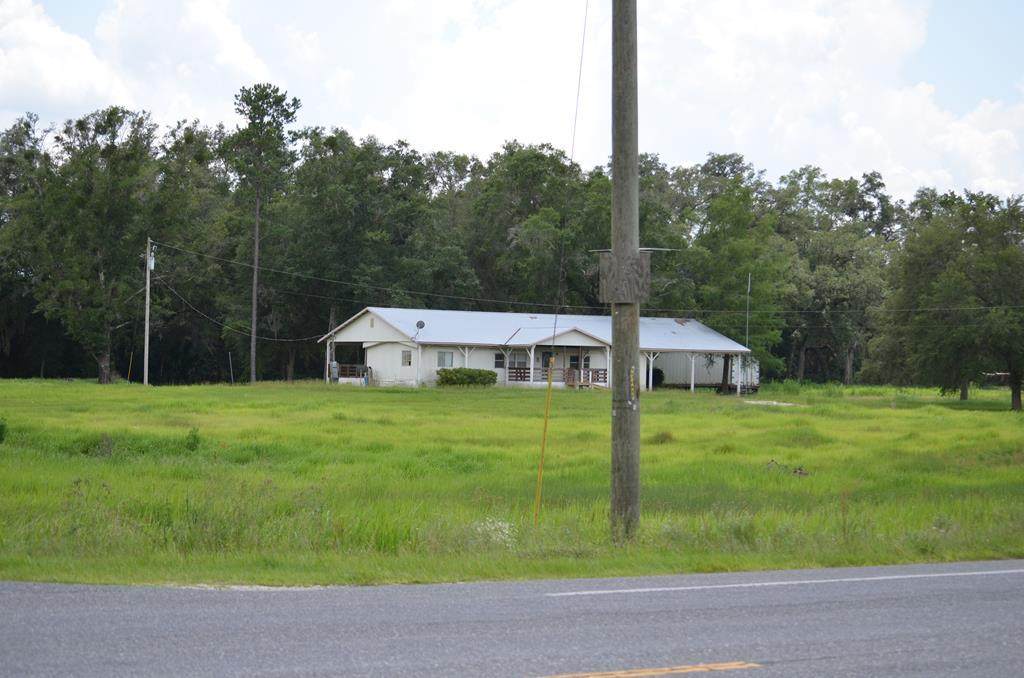 8439 7th Ct - Photo 1
