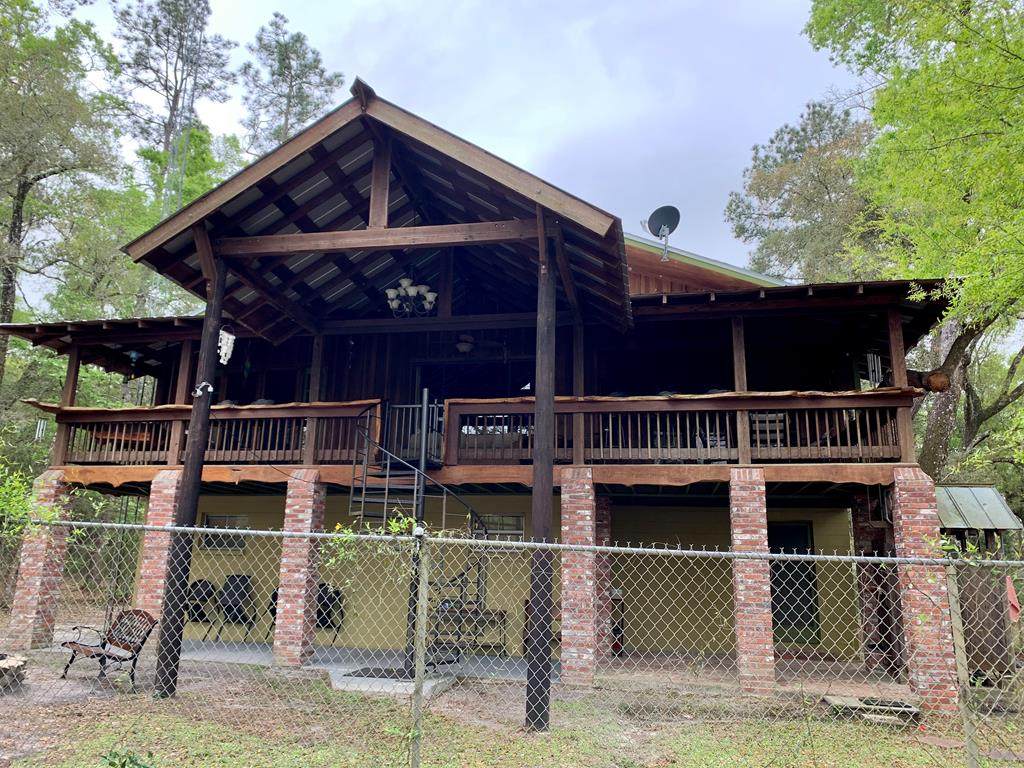 270 Riverside West Dr - Photo 1