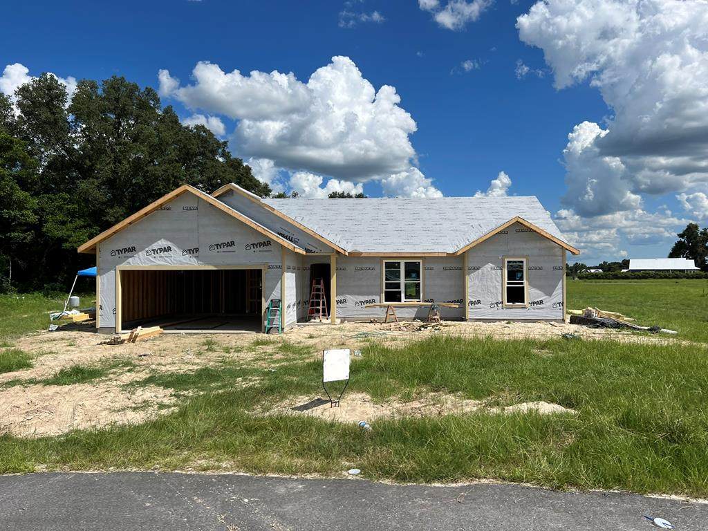 184 22nd Ave - Photo 1