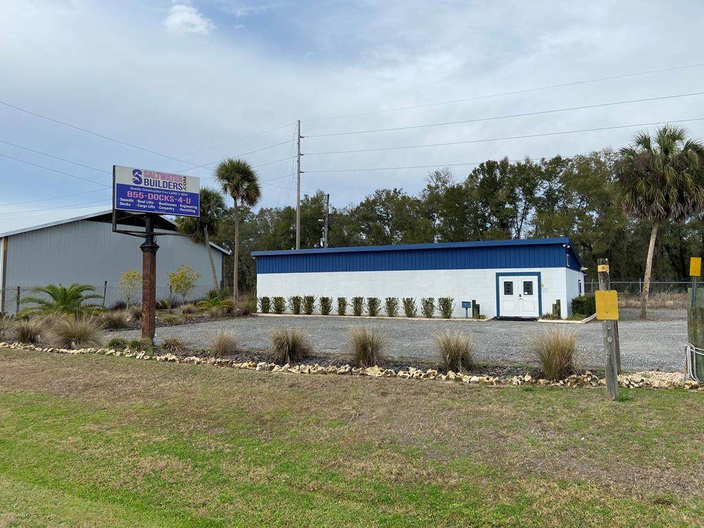19685 SE Us Hwy 19 - Photo 1