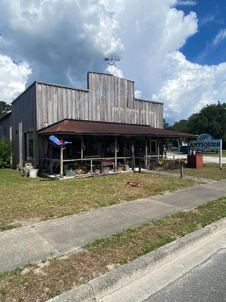 121 Main St - Photo 1