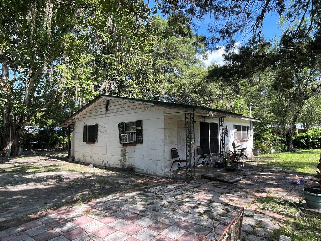 237 126th St - Photo 1