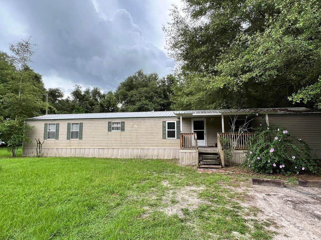 1029 50th Ave - Photo 1