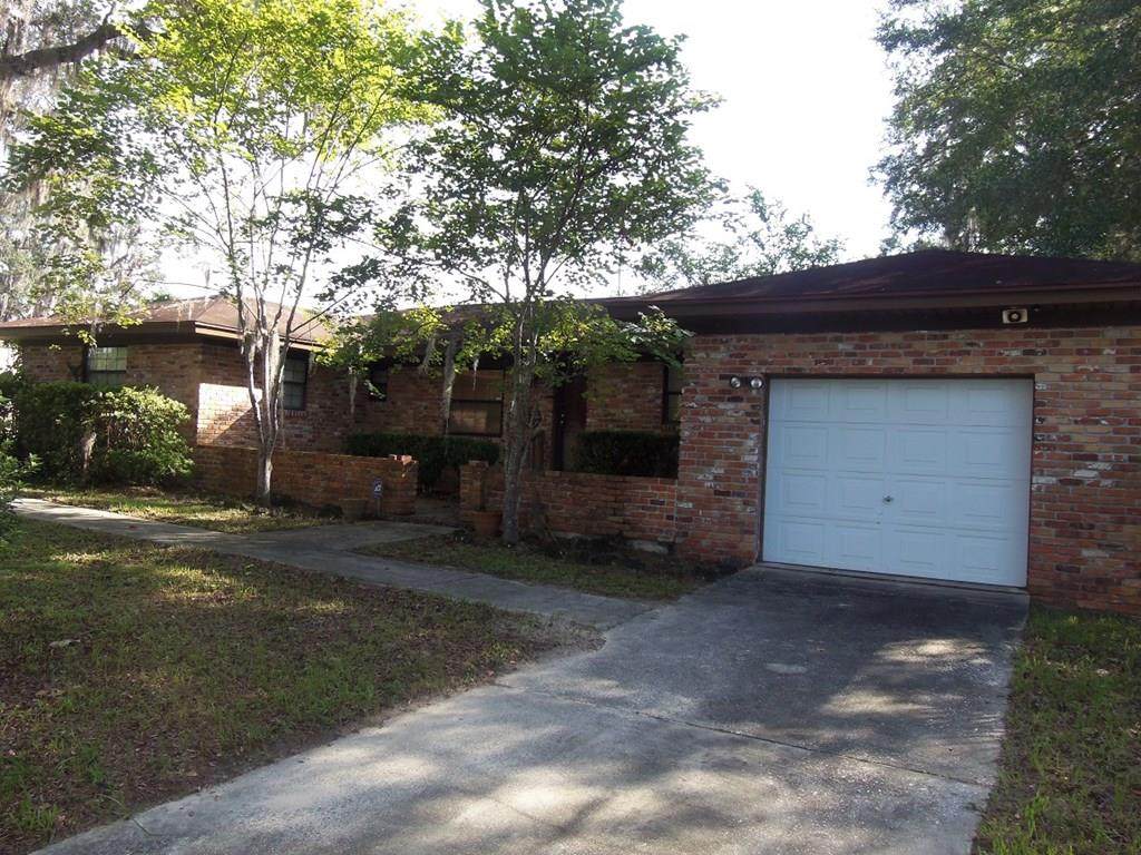 27717 Hwy 19 - Photo 1