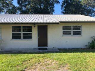 207 8th Ave - Photo 1