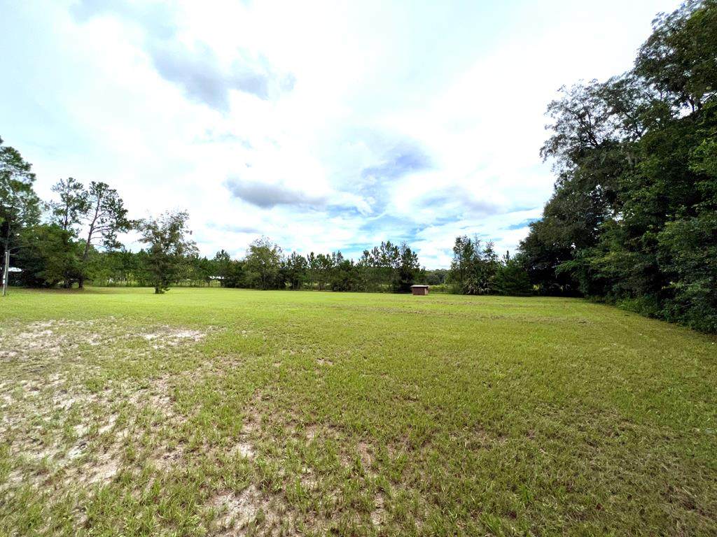 8010 Hwy 349 - Photo 1