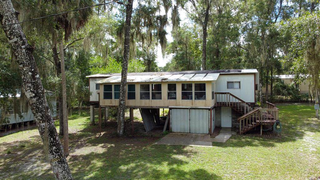 85 283rd Ave - Photo 1