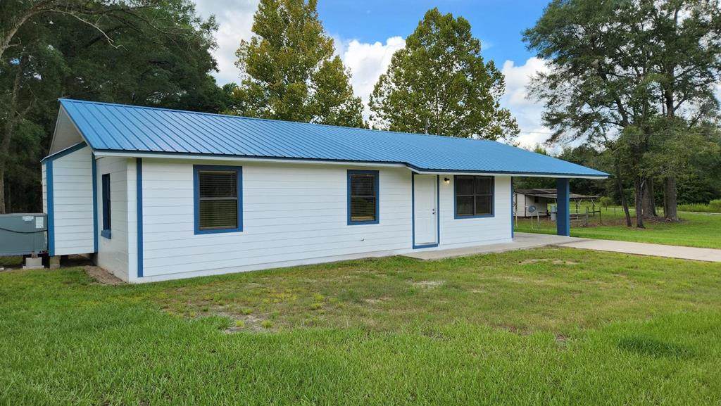 3670 Strickland Ave - Photo 1