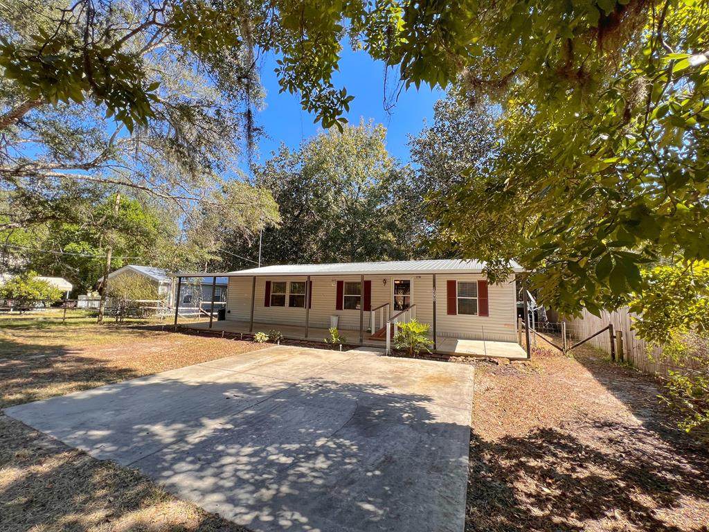 12790 93rd Ln - Photo 1