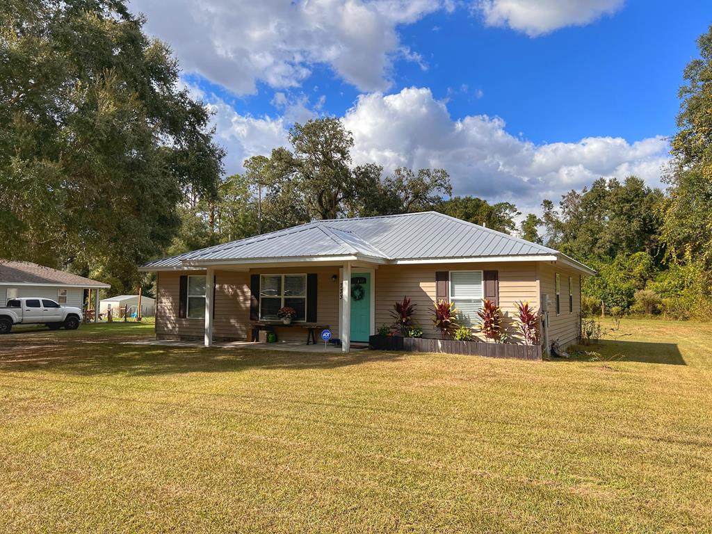 733 2nd Ave - Photo 1