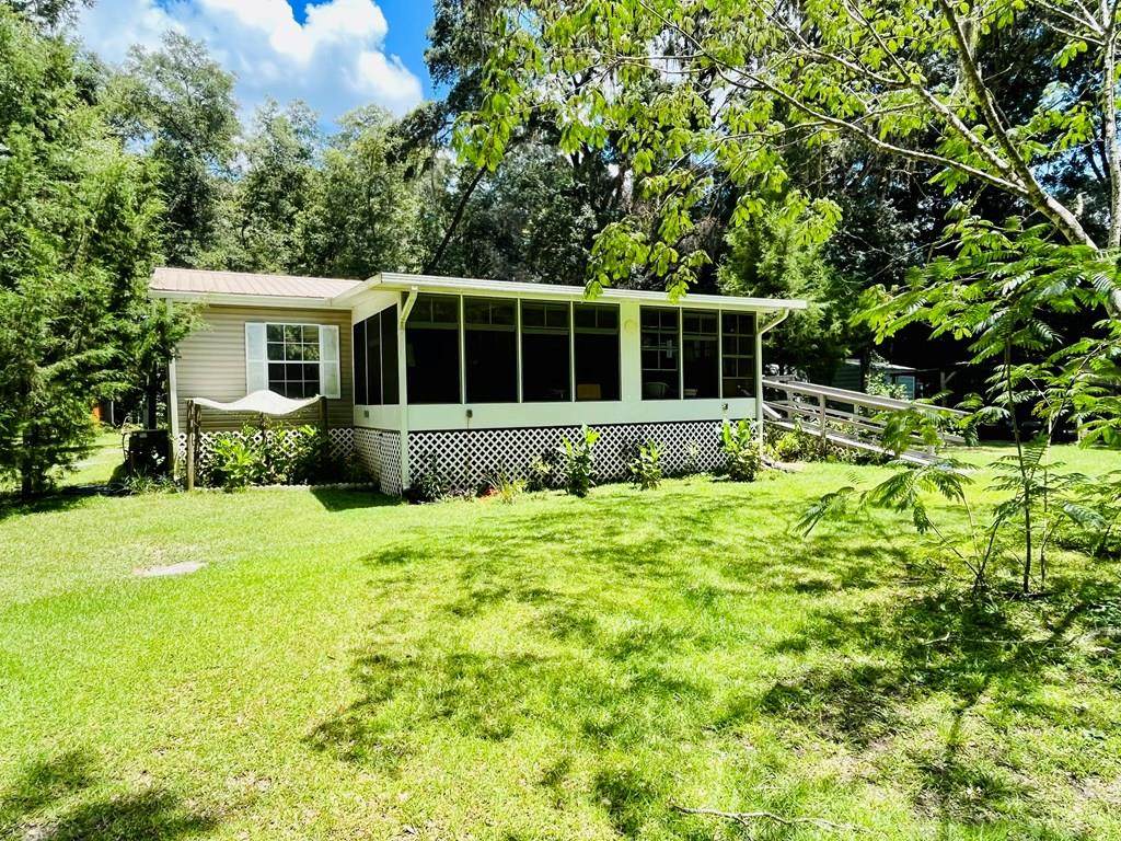 357 434th St - Photo 1