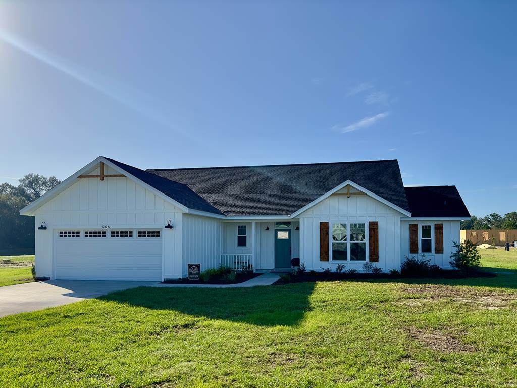 206 22nd Ave - Photo 1