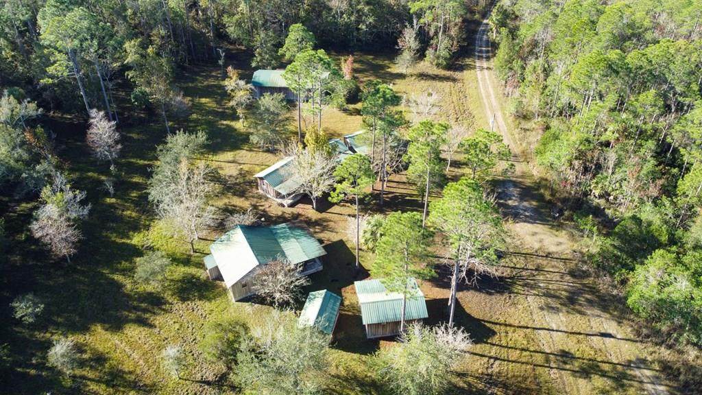 2686 520th Ave - Photo 1