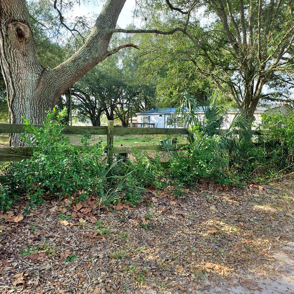 1699 17th Ter - Photo 1