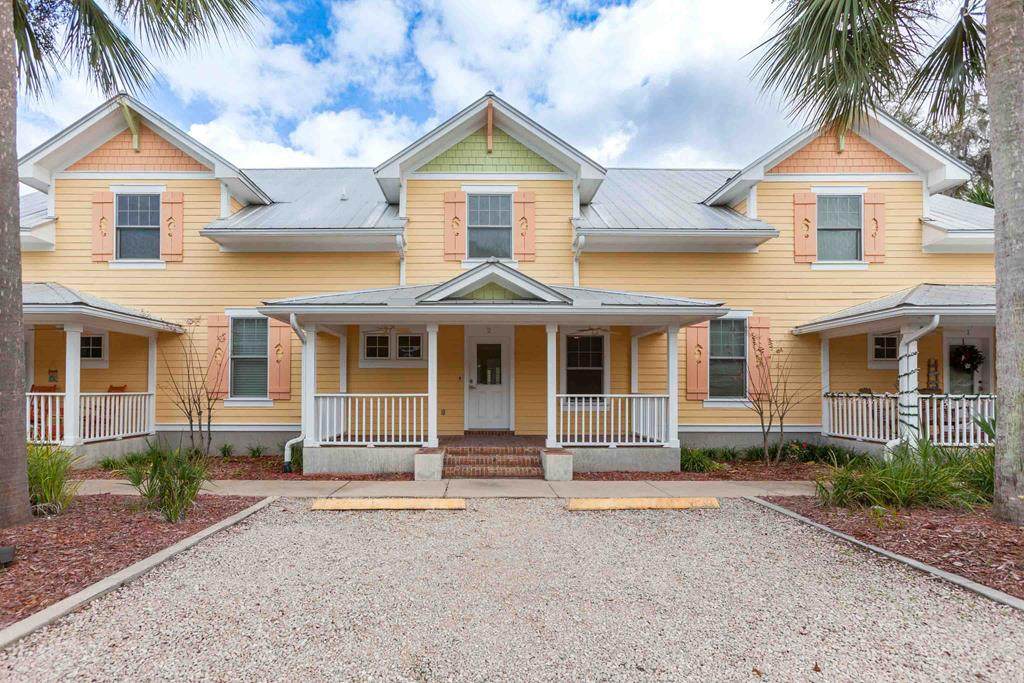 206 Tenth St - Photo 1