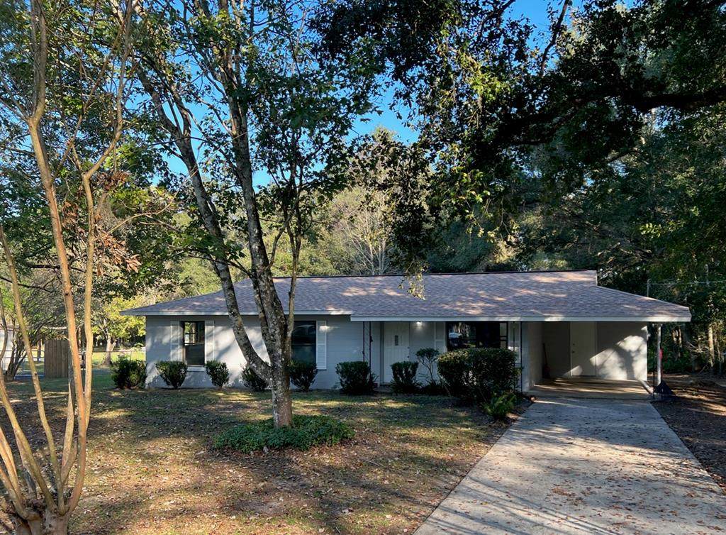 2761 167th Ave - Photo 1