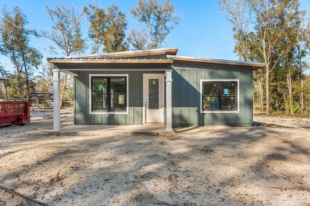 7440 78th Pl - Photo 1