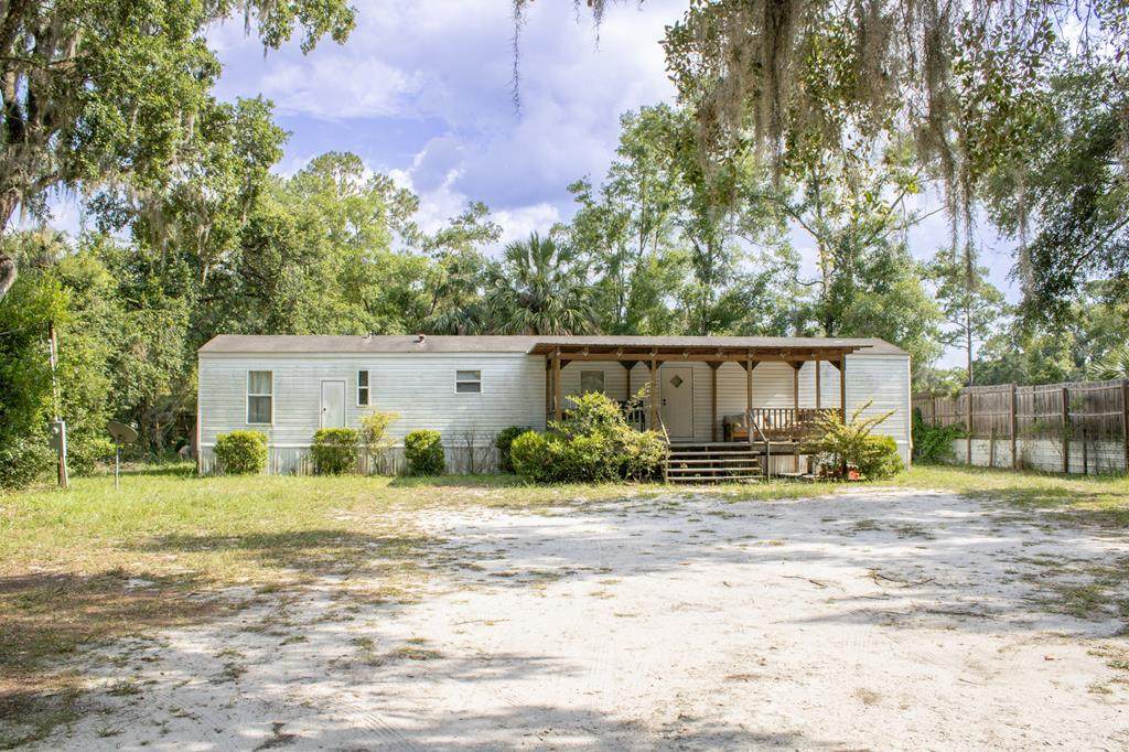 120 34th Ave - Photo 1