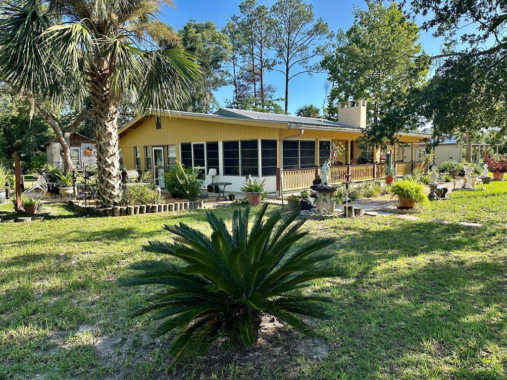 6450 State Rd 24 - Photo 1