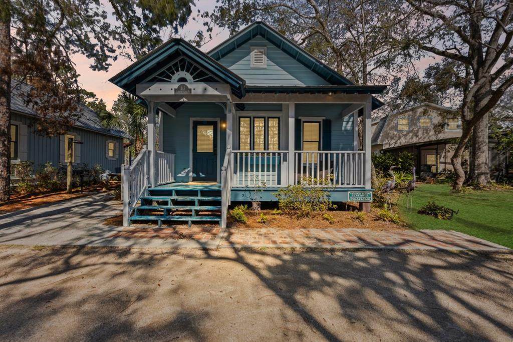 317 Lisette Ln - Photo 1