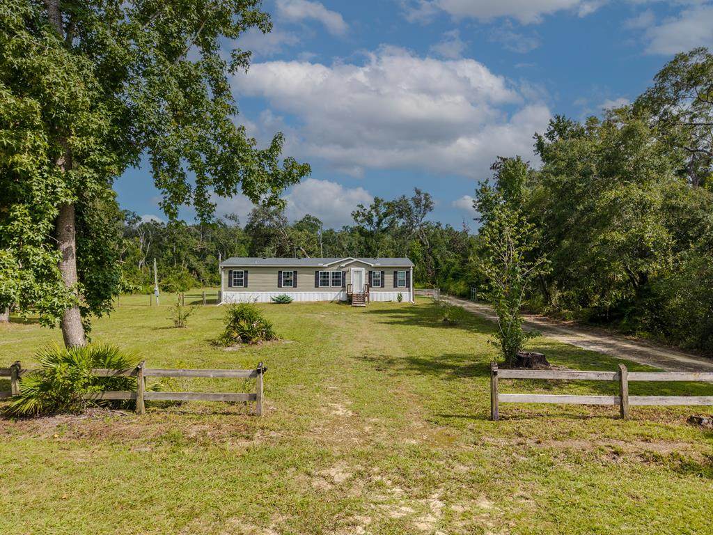 136 128th Ave - Photo 1