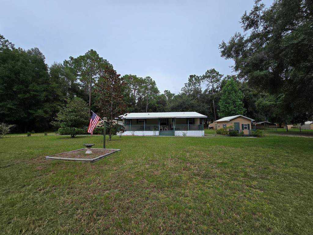 1719 62nd Pl - Photo 1