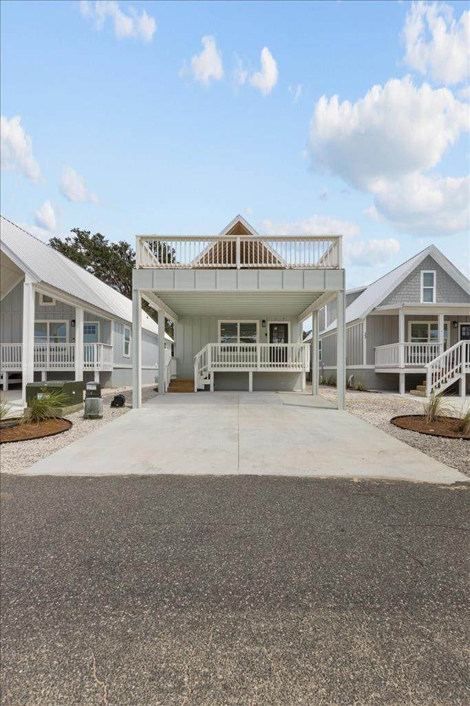 27 877th St - Photo 1