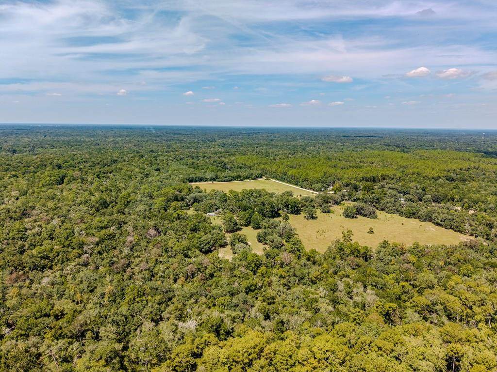 478 242 Ave - Photo 1