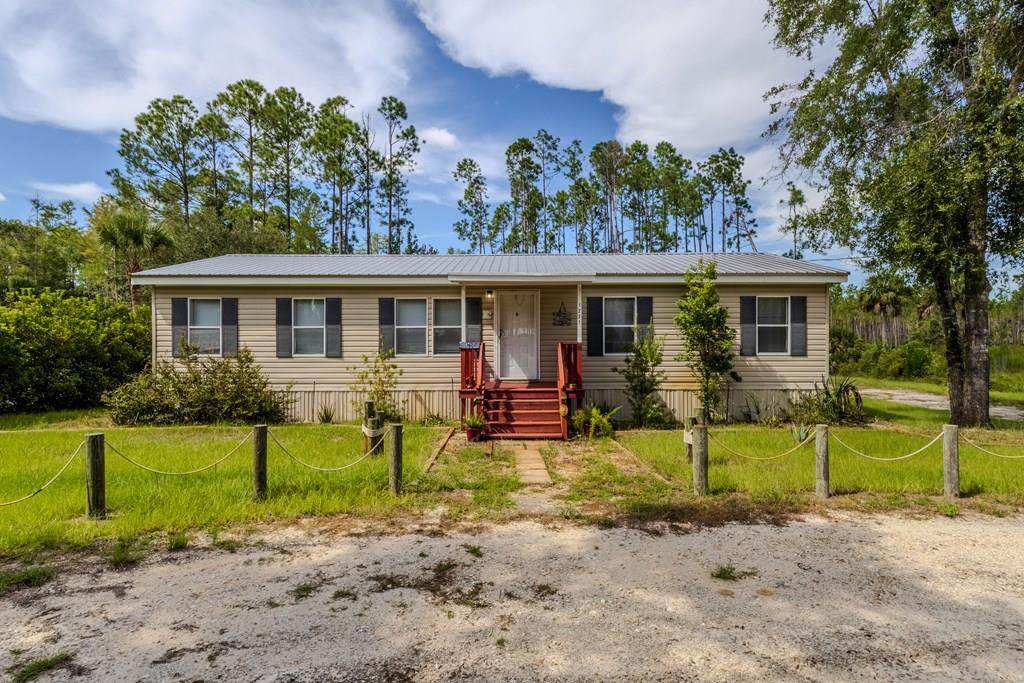 1221 Sweetgum Cir - Photo 1