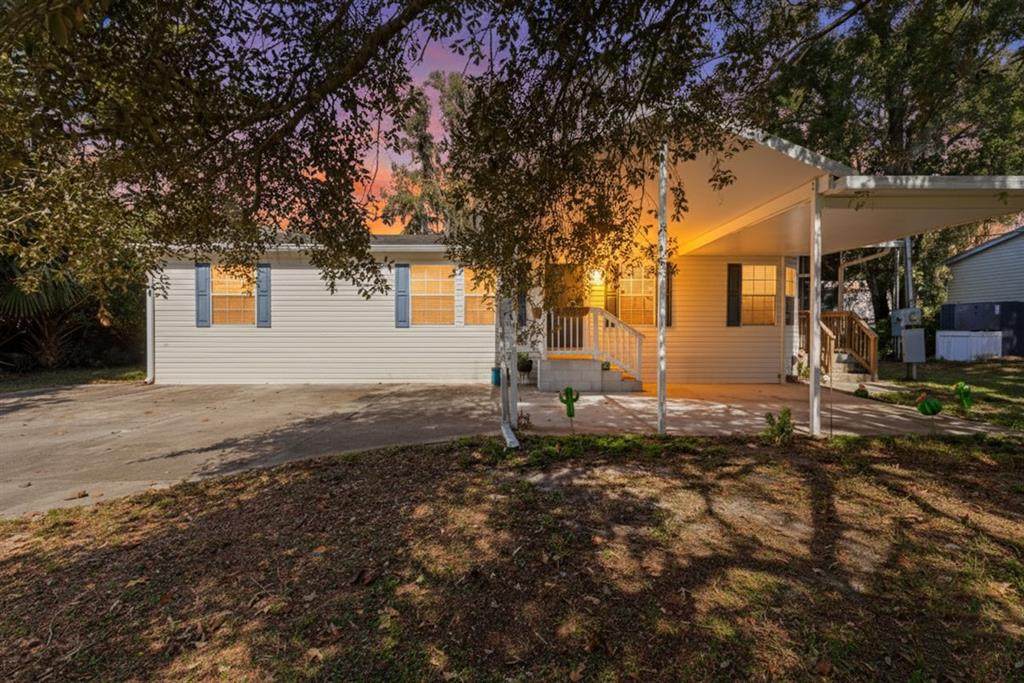 11061 112th Pl - Photo 1