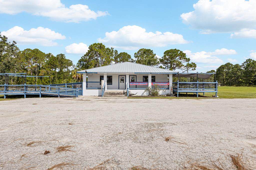 6991 State Rd 24 - Photo 1