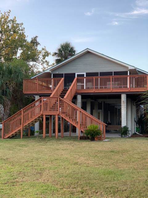 107 909 Ave - Photo 1