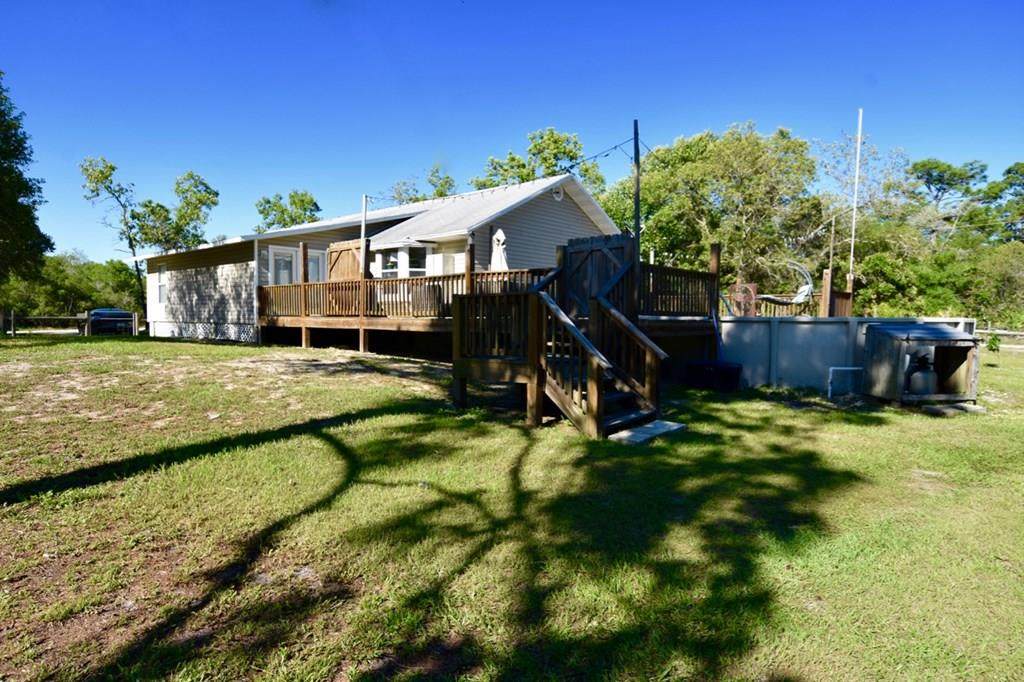 5510 102nd Ct - Photo 1