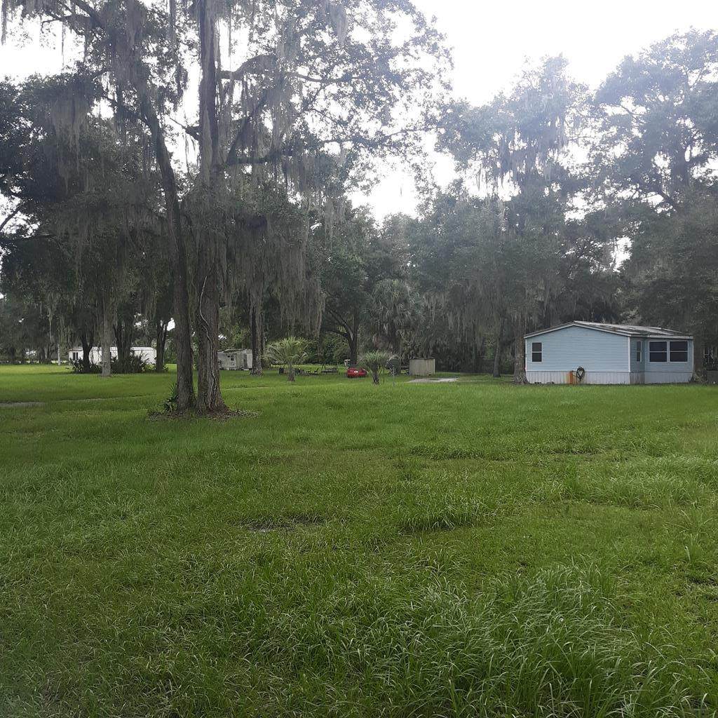 457 446th Street - Photo 1