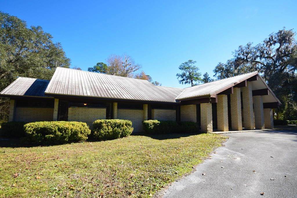 1426 Hwy 351 - Photo 1